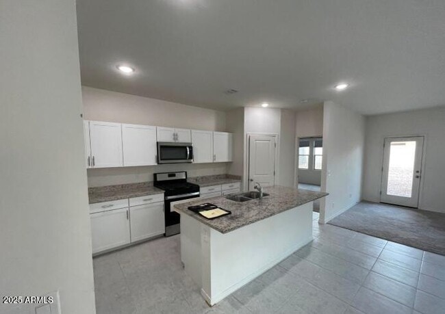 Photo - 19142 W Elm St