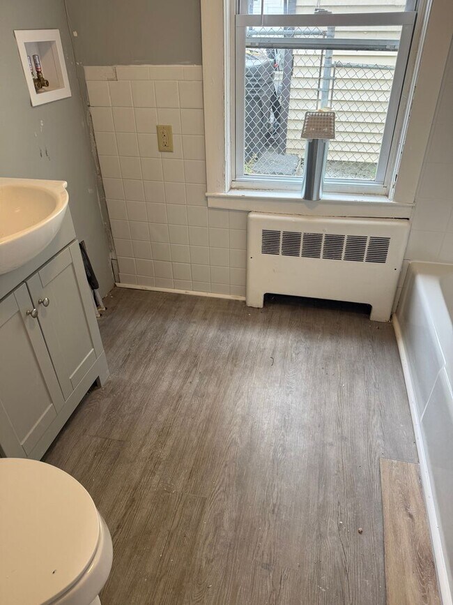 Photo - 36 Fisher St Unit 1