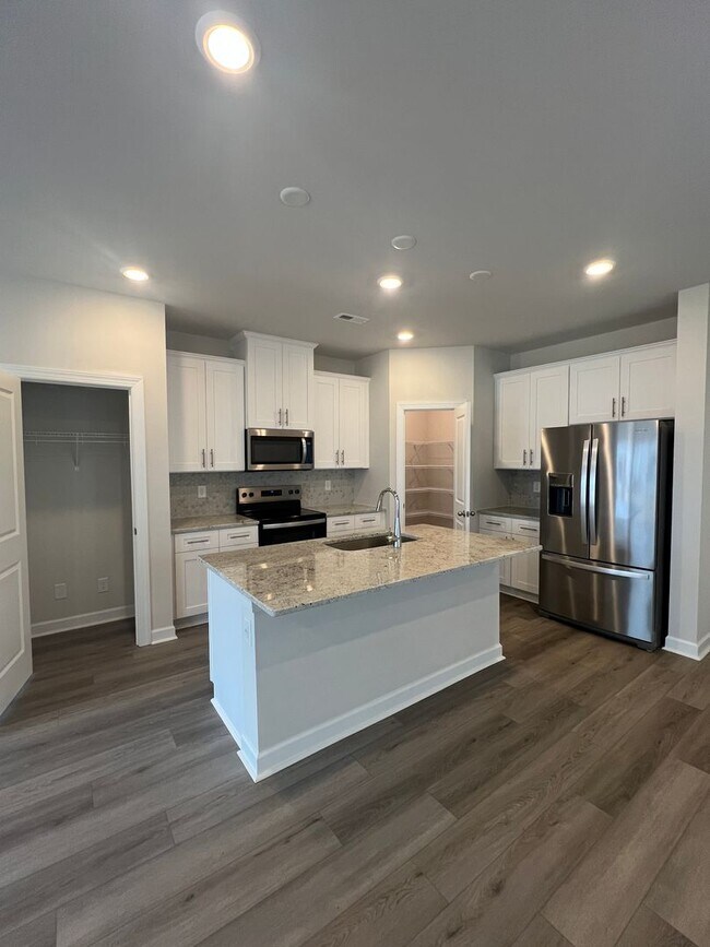 Photo - 3 Bedroom, 2.5 Bath Brand New Home for Rent (MONROE)