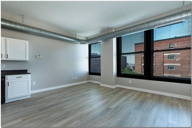 Marshall Place Apartments