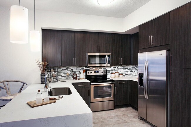 Legacy Naples Apartments