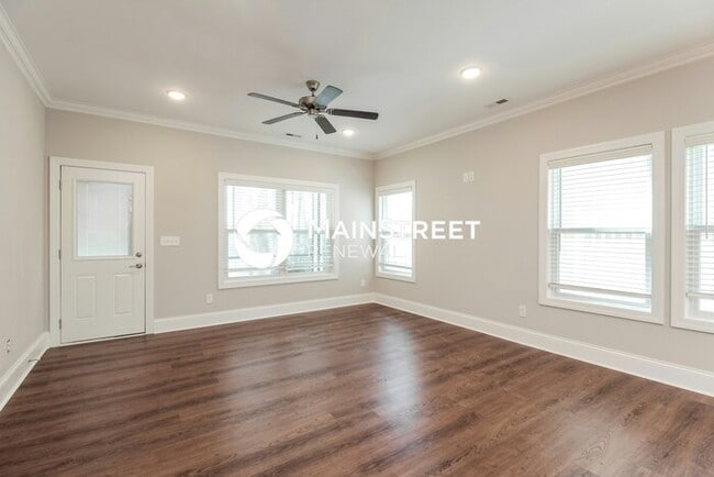 Photo - 4 Bedroom Pet-Friendly Home in Huntersville, NC with Main Street Renewal