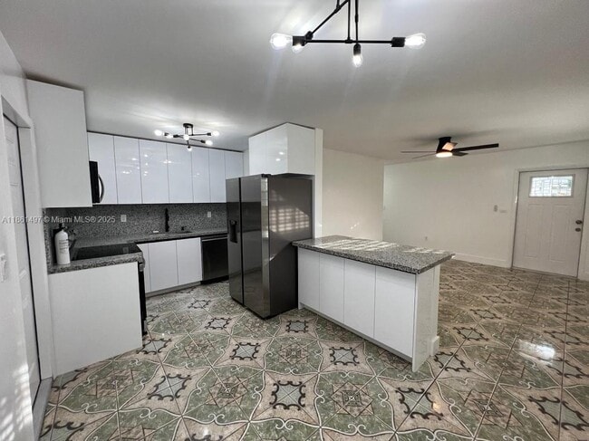 Photo - 3081 NW 94th St Unit 3083