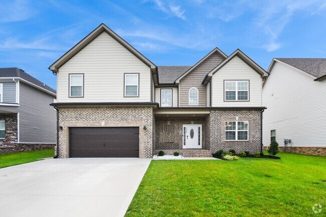 Building Photo - Pet Friendly Four Bedroom! Rental