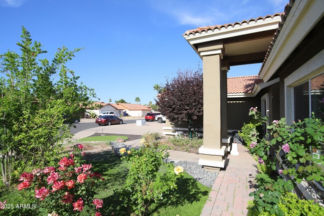 Photo - 1317 E San Angelo Ave