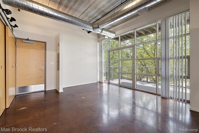 Photo - 333 E Parent Ave Unidad 14