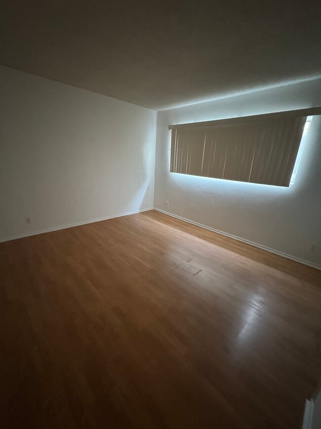 Photo - 11974 Walnut Ln