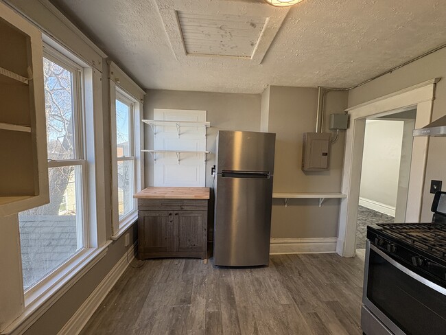 Photo - 714 S 1st Ave Unit B