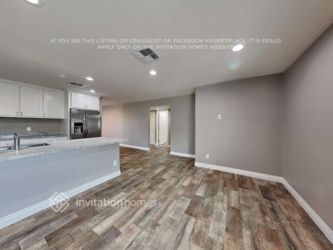 Photo - 1335 E Hermosa Dr