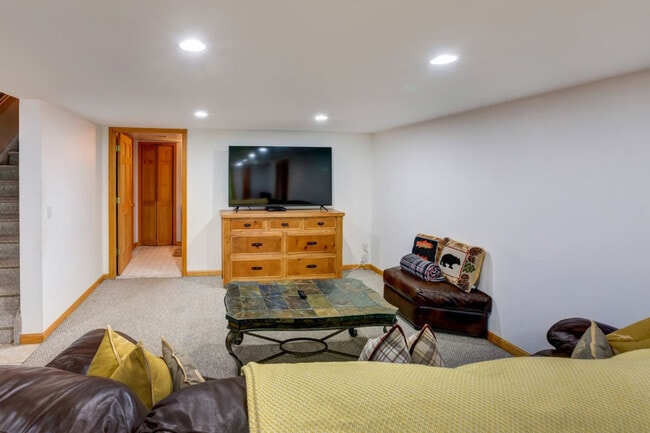 Photo - 525 Townsand Hollow Rd Unit SI ID1492973P