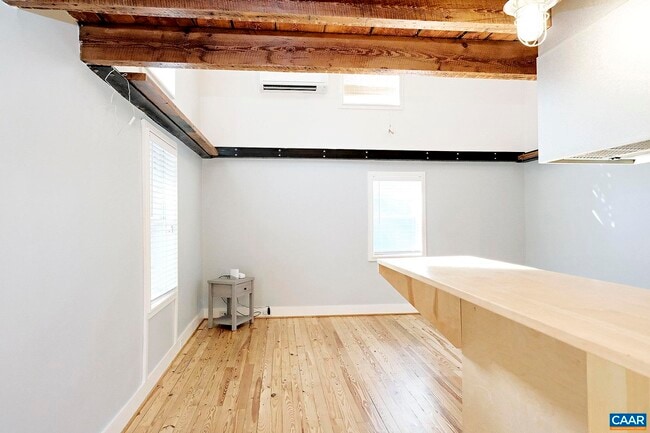 Photo - 223 4th St NW