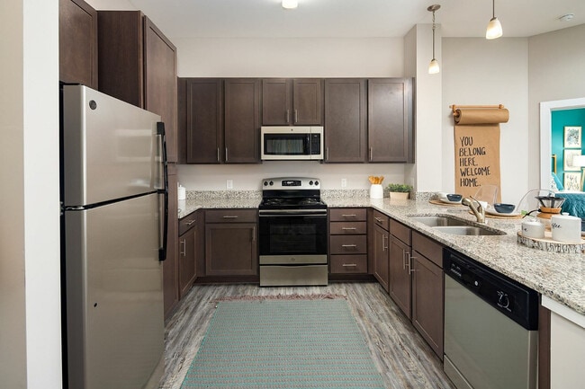 Abberly Solaire Apartment Homes