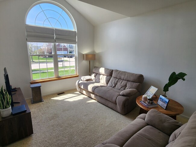 Photo - Kenosha 4 bedroom home