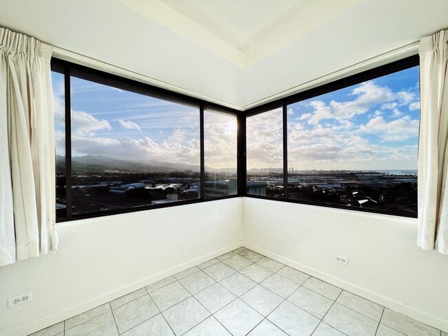Photo - Ocean Views Salt Lake Condo with A/C Unidad 1811