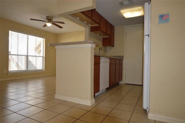 Photo - 3506 Cove View Blvd Unidad 1215