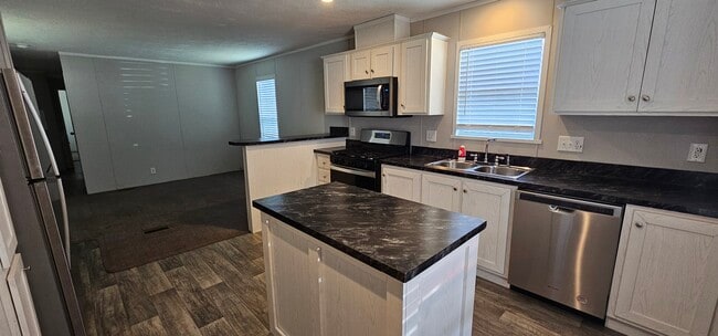 Photo - 209 Magnolia Pl