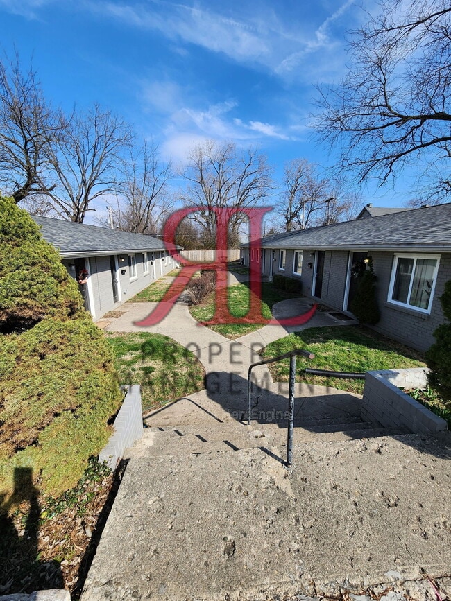 Photo - 75 W Moler St Unidad B