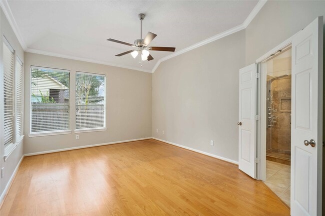 Photo - 707 Lytton Springs Way