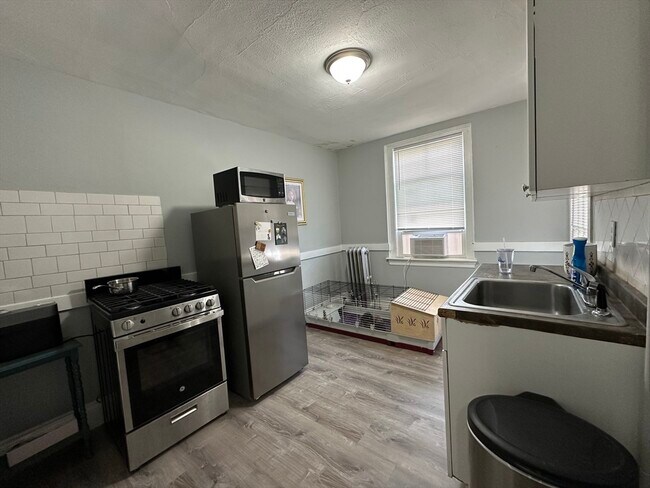 Photo - 8 Brooks Park Unit 24