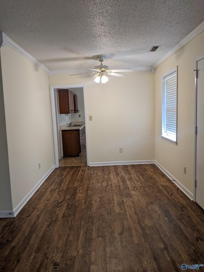 Photo - 14021 SW Wyandotte Dr