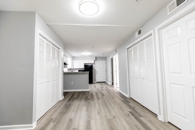 32 Baird St