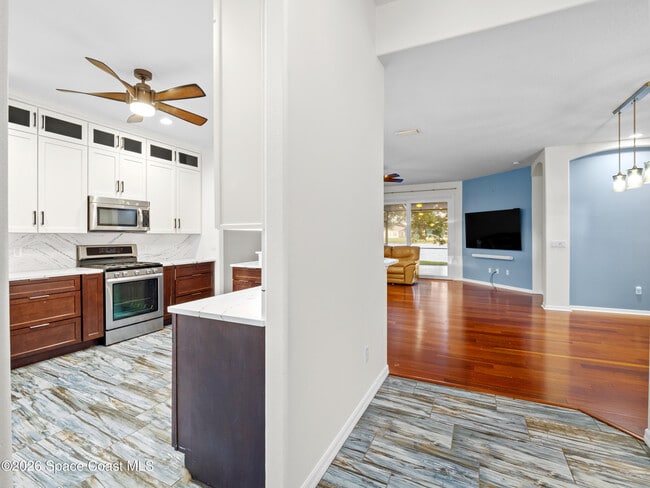 Photo - 1665 Ficus Point Dr