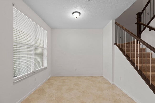 Photo - 1439 NW 49th Ln