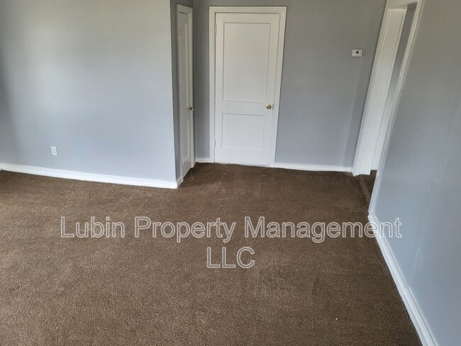 Photo - 1490 Dallas St