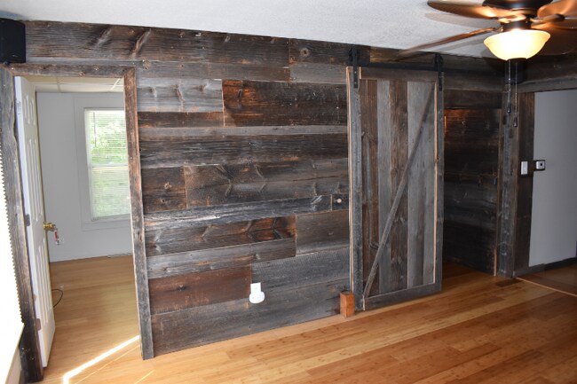 Photo - 625 S Oak St Unidad A