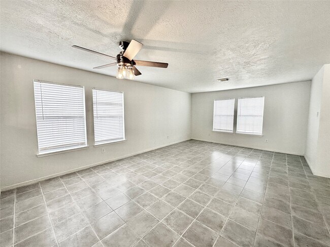 Photo - 17002 Irish Oaks Ct