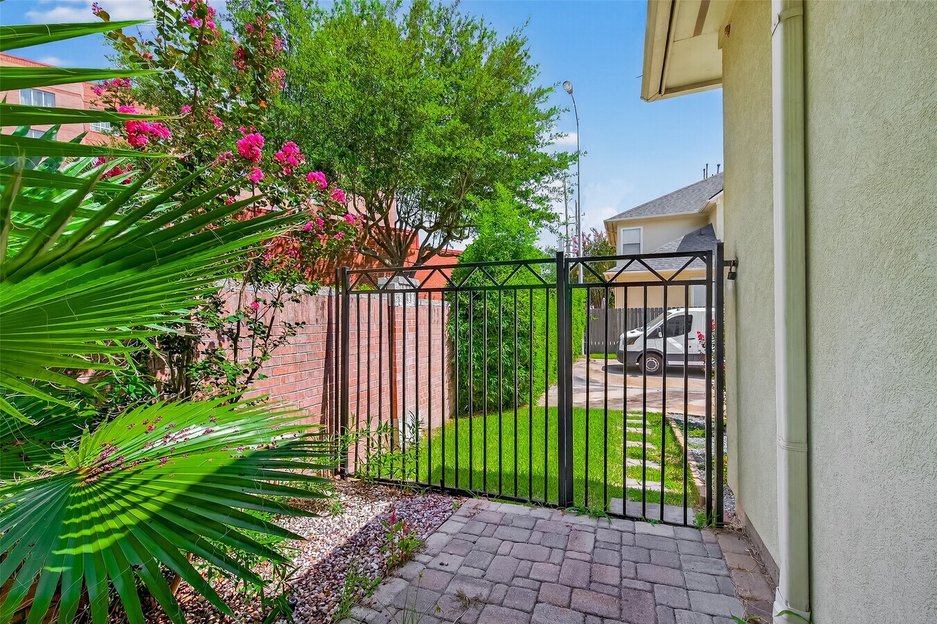 Photo - 13502 Broadmeadow Ln