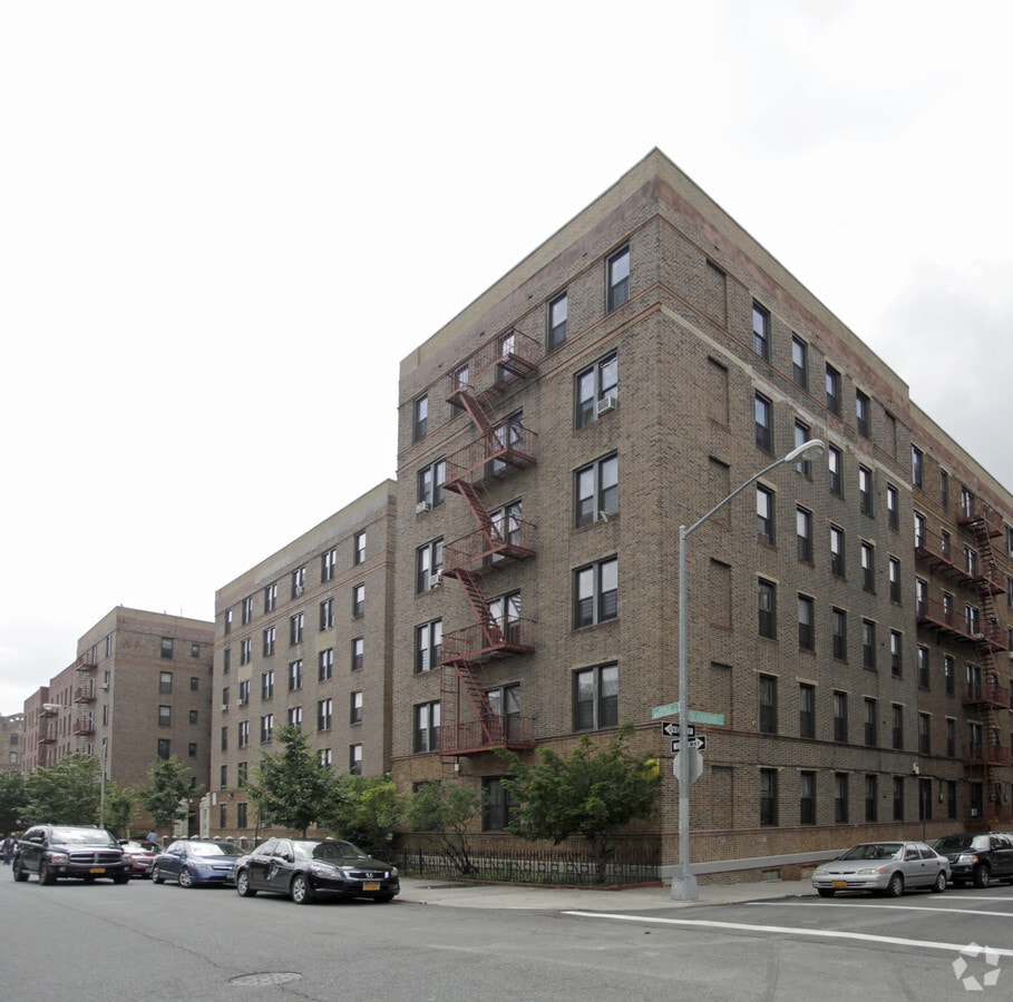 250 - 270 Crown St - 250-270 Crown St Apartments