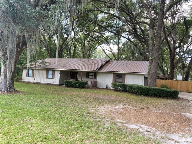 Building Photo - 3BED 2BATH - Off of Hwy 84 Rental