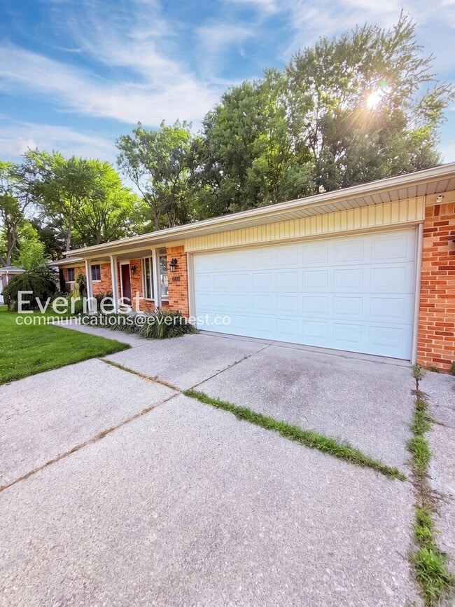 Photo - 38424 Chartier St