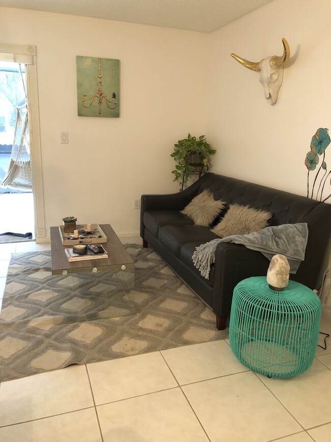 Photo - 896 SW 9th Street Cir