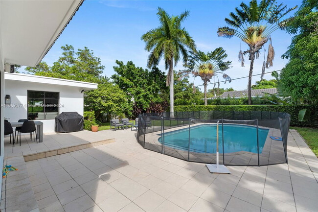 5261 Lagorce Drive, Miami beach, FL 33140 ... House - House Rental in ...