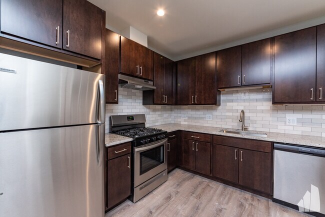 Photo - 1147 Maple Ave Unidad 1