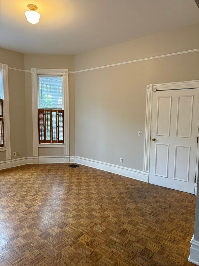 Photo - 526 NW 18th Ave. Unit Main