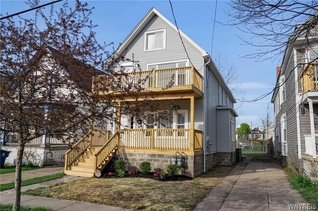 501 ,UPPER Ave