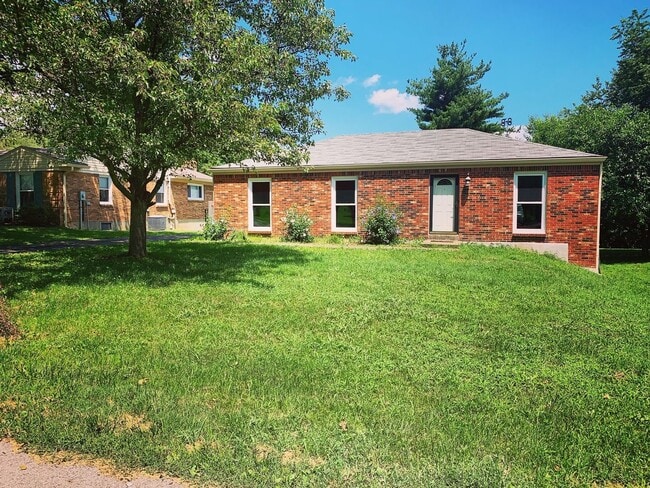 Photo - Charming Brick Ranch with Modern Updates in Bluegrass Fields