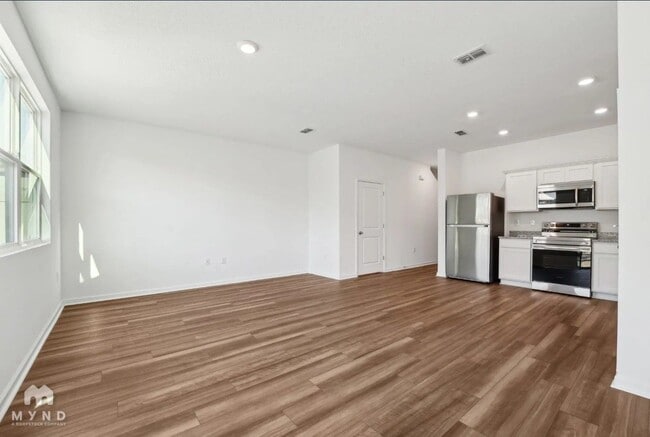 Photo - 3007 Fulong Dr