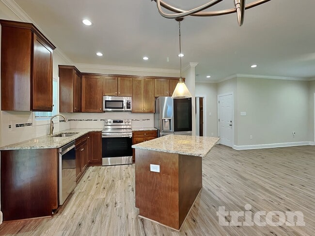 Photo - 210 Wildwood Loop