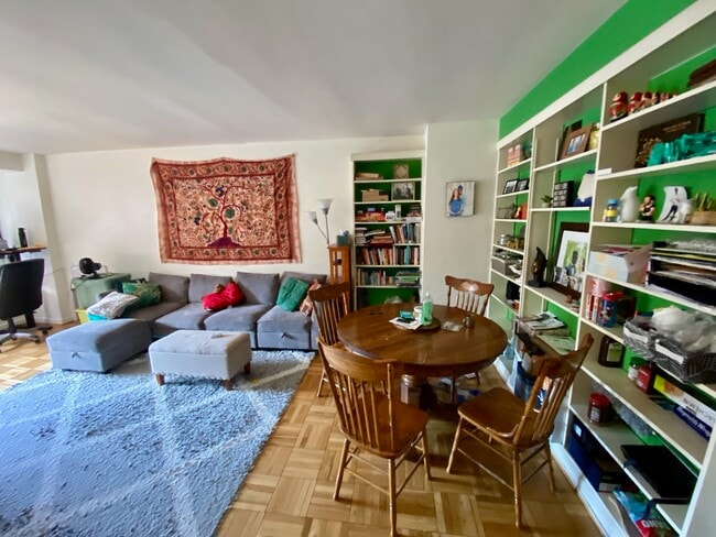 Living/Dining room - 4301 Massachusetts Ave NW Unit 3007