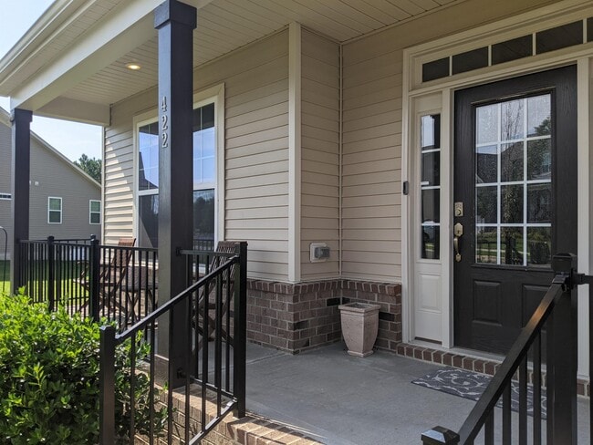 Photo - 422 Holly Blossom Dr