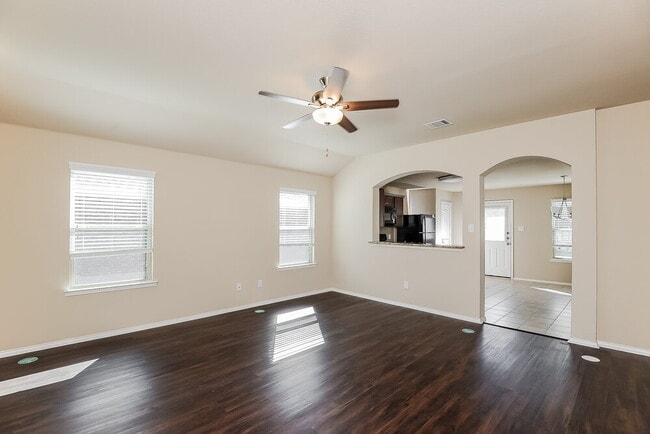 Photo - 2329 Triston St