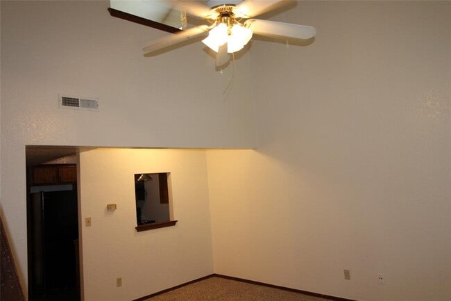 Photo - 1901 E Lindsey St Unit 7B