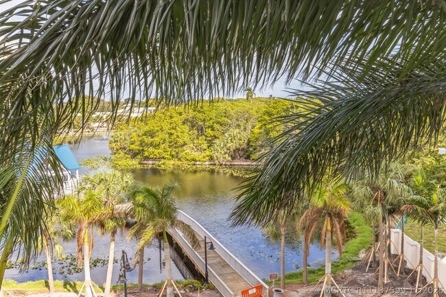 700 E Boynton Beach Blvd Unit 511