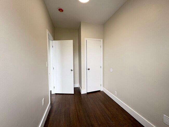 55 2nd Ave B4 - 55-57 2nd Ave Unit B4