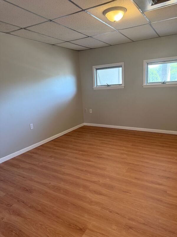 Photo - 1820 Sanderson Ave