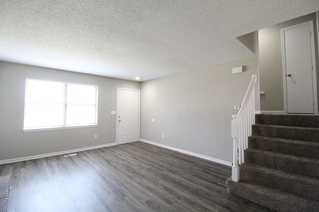 Photo - Updated 3 Bedroom 2 Bath Duplex in Olathe
